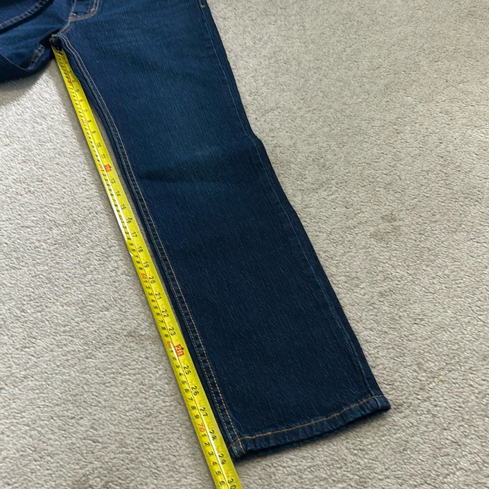 Levi’s Jean - Picture 9 of 13